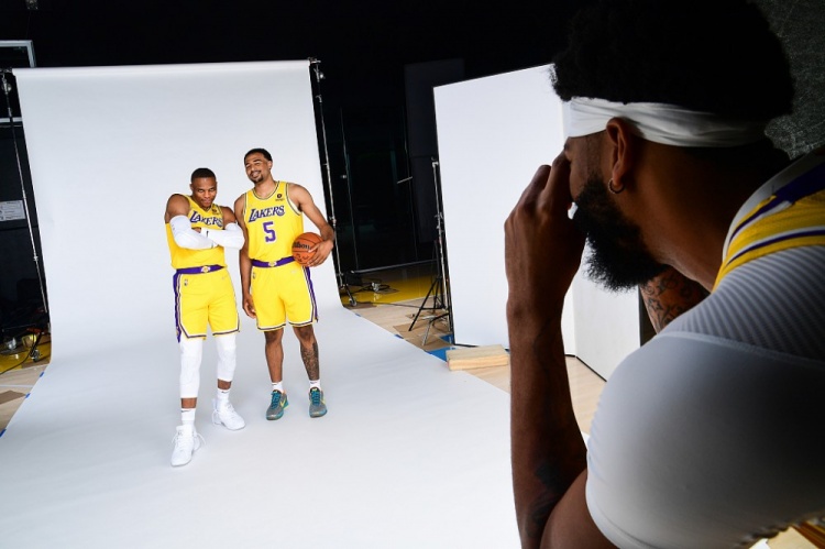 半场战报：毕尔巴鄂竞技0-0马竞，桑切特造险，威廉斯险破门（半场速递：毕尔巴鄂0-0马竞，桑切特制造险情，威廉斯差点破门）