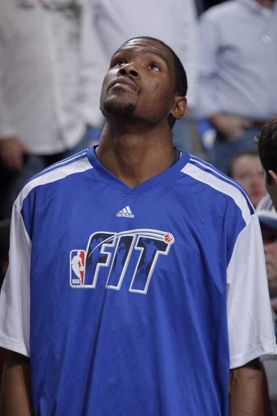 豫媒：河南队遗憾没能一“黑”到底，最大问题是战术选择失误（豫媒评河南队：黑马之势未能延续，关键败笔在战术决策）