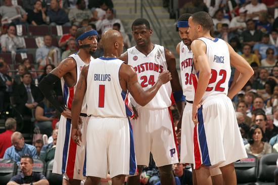 战车轰鸣！德国第21次晋级世界杯正赛，此前夺得4冠4亚4季（德国队第21次闯入世界杯正赛，历史战绩4冠4亚4季）