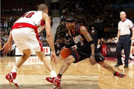 灰熊vs爵士前瞻：埃迪受伤内线实力锐减，爵士能否客场爆冷（灰熊战爵士前瞻：埃迪伤缺内线受损，爵士能否客场爆冷？）