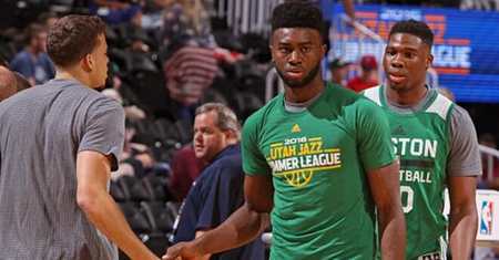 热议成都平广岛：联赛亚冠都蛮硬；租德尔加多需下载反诈app（成都战平广岛引热议：联赛亚冠硬仗不断，德尔加多租借需安装反诈APP）