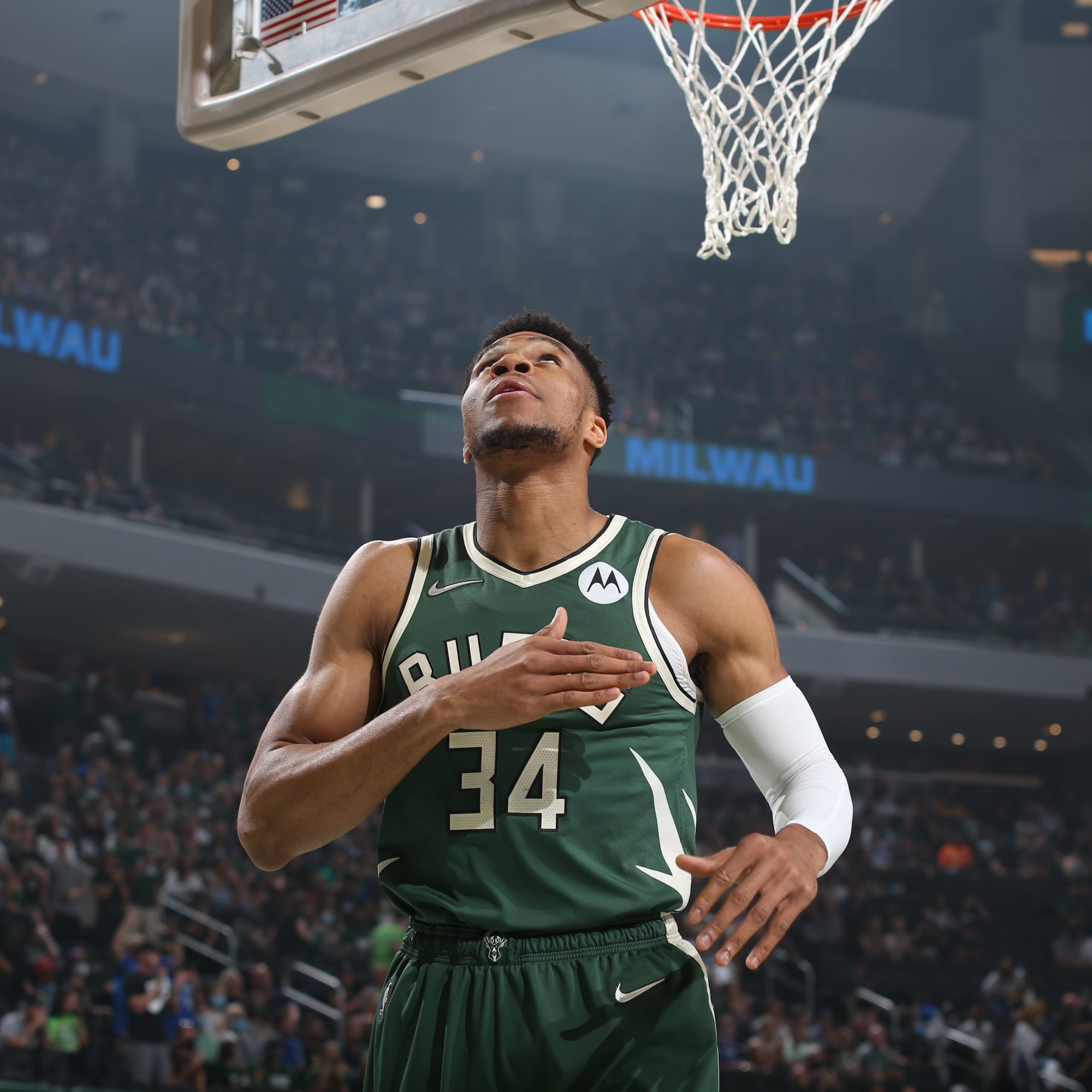 中超球队阵容分析：武汉三镇近期变化,（中超观察：武汉三镇阵容近期动向解读）