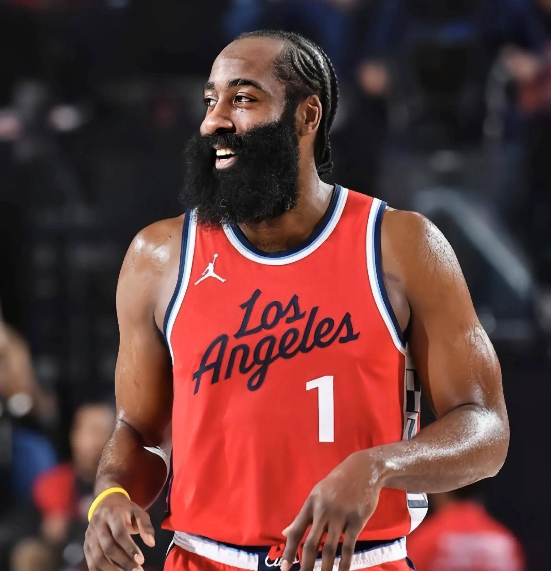 罗尔费斯：药厂解雇滕哈格不因为成绩，是因看不到成功的信念（罗尔费斯：勒沃库森解雇滕哈格并非因战绩，而是缺少对成功的信念）